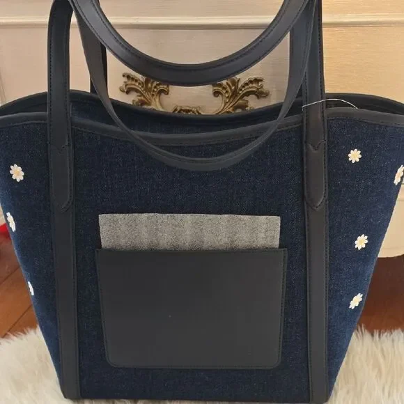 NWT- Kate Spade Denim Daisy Slide Tote (16×12×6)